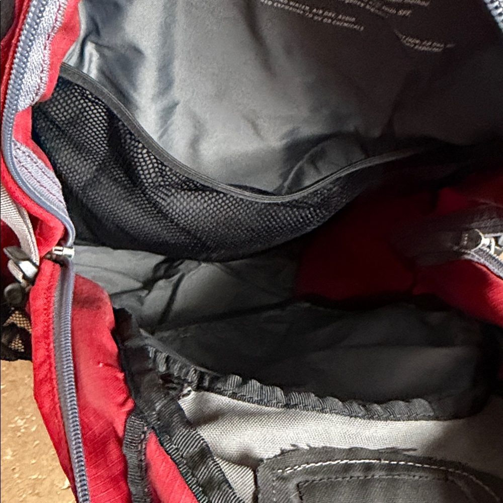 REI Trail 25 Adventure Red and Gray Hiking Backpack - Picture 9 of 11